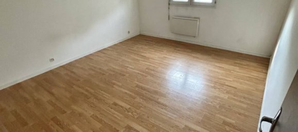 Квартира с 1 спальней в Ножан-сюр-Марн, Франция № 182632 5