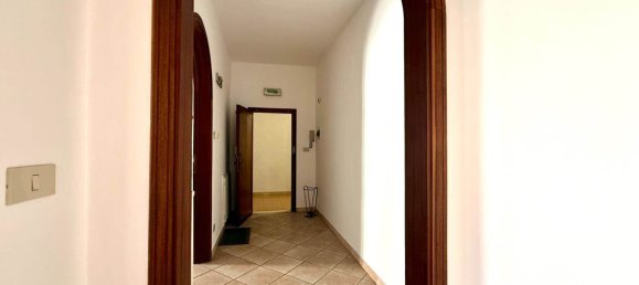 Apartamento de 2 dormitorios en Cecina, Italy No. 287253 21