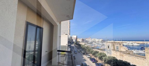 Apartamento de 8 habitaciónes en Mola di Bari, Italy No. 20990 28