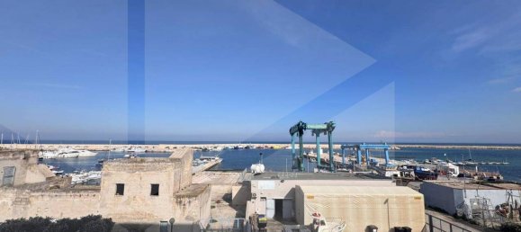 Apartamento de 8 habitaciónes en Mola di Bari, Italy No. 20990 25