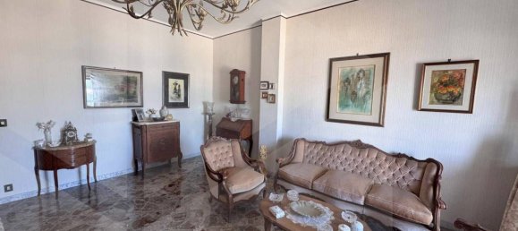 Apartamento de 8 habitaciónes en Mola di Bari, Italy No. 20990 9