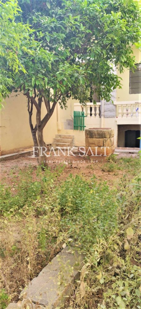 3 bedrooms Townhouse in Luqa, Malta No. 4791