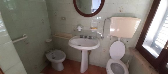 5 bedrooms House in Moncucco Torinese, Italy No. 169471 31