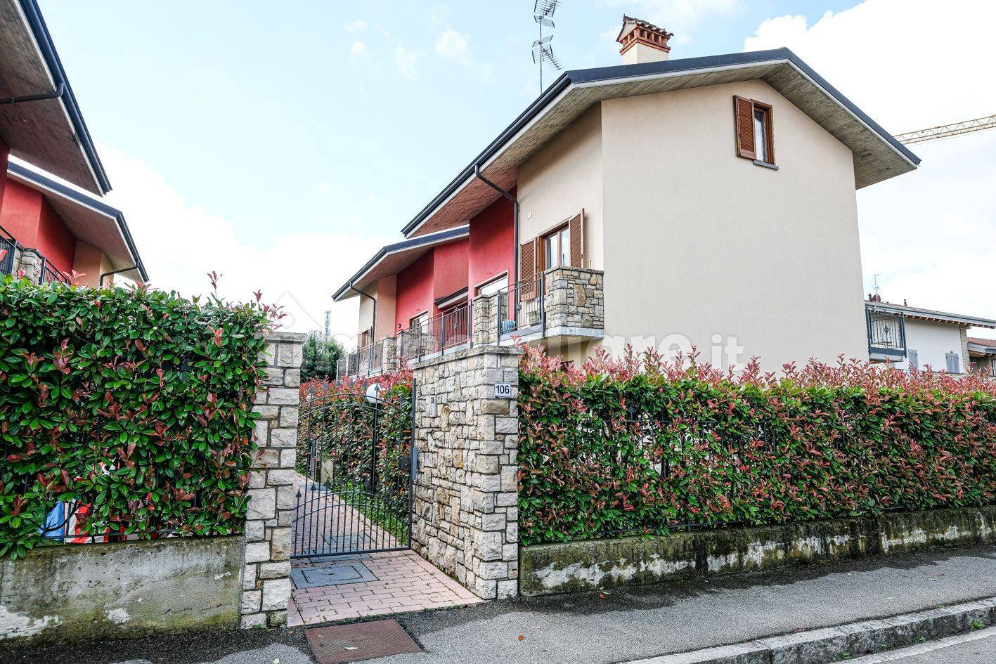 Apartamento T3 em Comun Nuovo, Italy N.º 136226