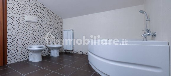 Apartamento T3 em Comun Nuovo, Italy N.º 136226 22