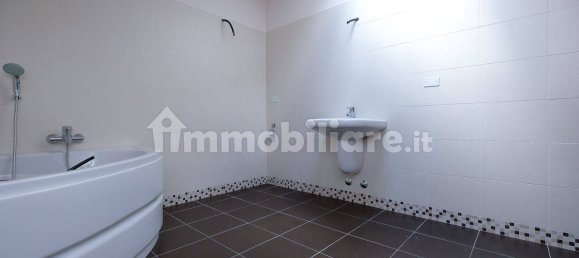 Apartamento T3 em Comun Nuovo, Italy N.º 136226 23