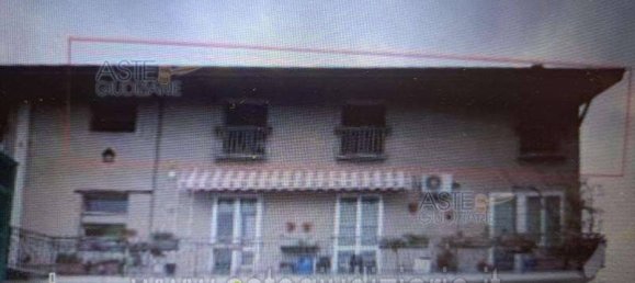 3 rooms Apartment in Montescudo Monte Colombo, Italy No. 11456 4