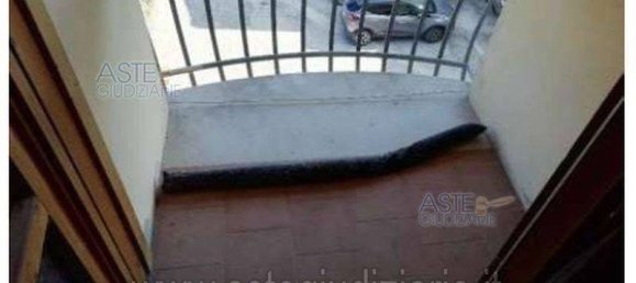 3 rooms Apartment in Montescudo Monte Colombo, Italy No. 11456 9