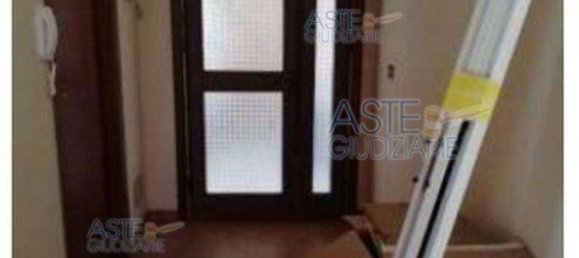 3 rooms Apartment in Montescudo Monte Colombo, Italy No. 11456 6