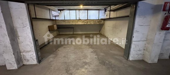 16m² Garage in Rome, Italy No. 375590 3