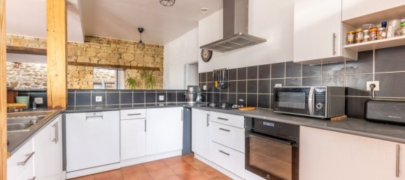 Casa de 5 dormitorios en Tresboeuf, France No. 190671 29