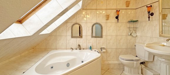 3 bedrooms Building in Pinneberg, Germany No. 27806 4