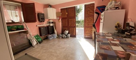 4-Zimmer Wohnung in Carpi, Italy, Nr. 230918 3
