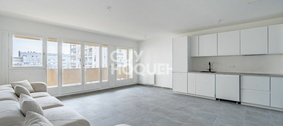Apartamento de 2 dormitorios en Argenteuil, France No. 130126 3