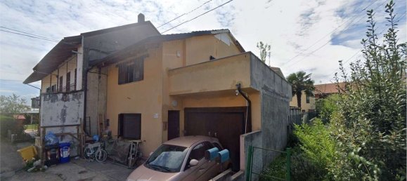 4-salle Appartement à Nole, Italy No. 12205 2