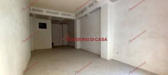 2 rooms Commercial property in Petralia Soprana, Italy No. 335083 3