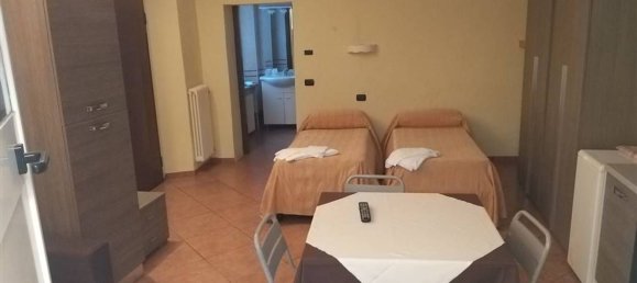 Studio in Piacenza, Italy No. 108217 2