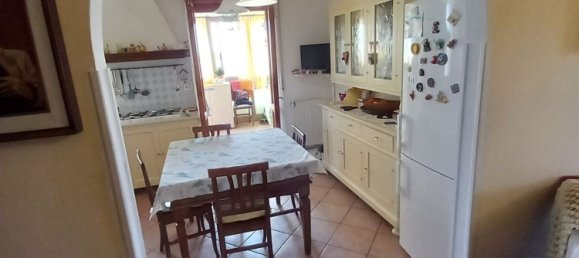 5 rooms Penthouse in Collesalvetti, Italy No. 124237 8