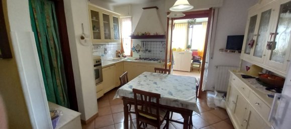 5 rooms Penthouse in Collesalvetti, Italy No. 124237 9