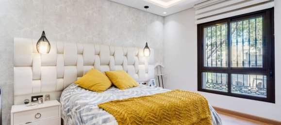 4 bedrooms Villa in Marbella, Spain No. 183460 11