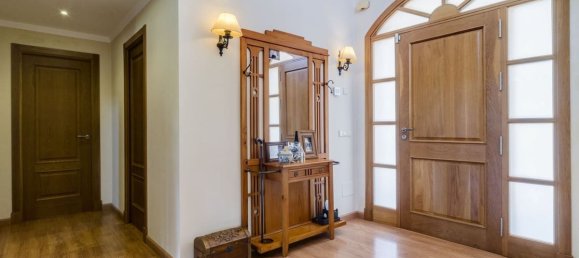 4 bedrooms Villa in Marbella, Spain No. 183460 34