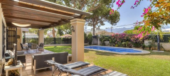 4 bedrooms Villa in Marbella, Spain No. 183460 23