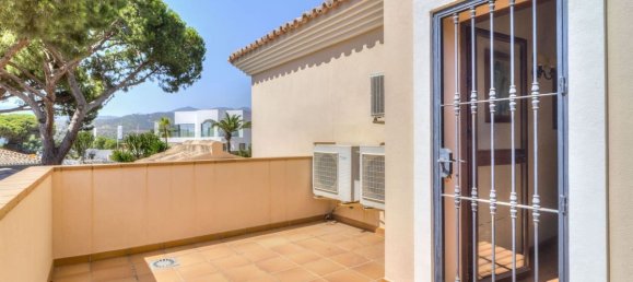 4 bedrooms Villa in Marbella, Spain No. 183460 38