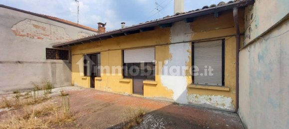 Квартира с 2 спальнями в Пиццигеттоне, Италия № 129833 2