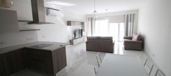 2 chambres Appartement à Sliema, Malta No. 10110 2