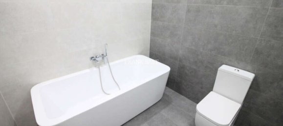 2 chambres Appartement à Sliema, Malta No. 10110 17