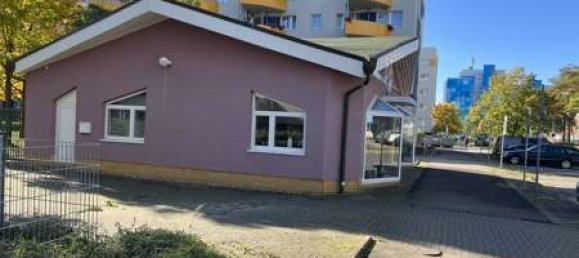 110m² Building in Neubrandenburg, Germany No. 15377 15