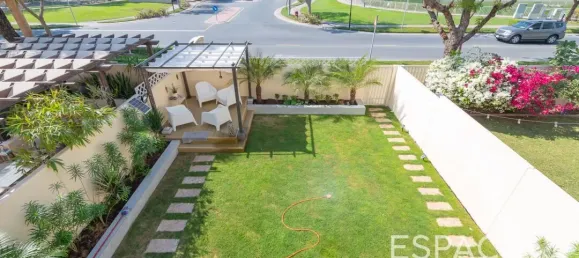 3 bedrooms Villa in The Lakes, UAE No. 106065 19
