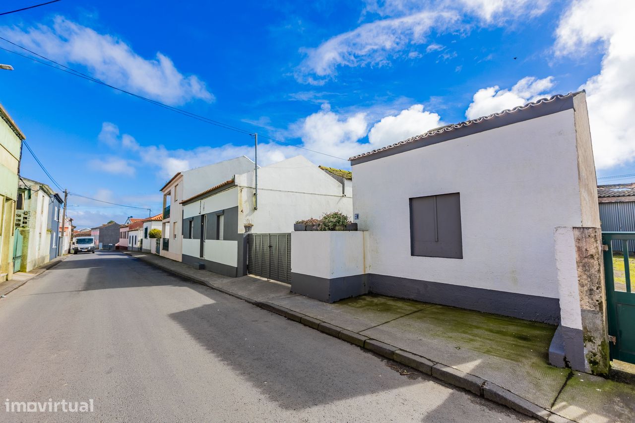 3 bedrooms House in Ponta Delgada, Portugal No. 191804