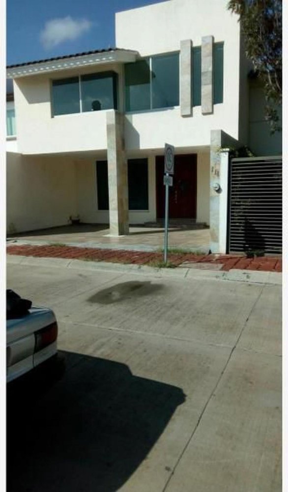 Дом с 2 спальнями в Гуанахуато, Мексика № 182349