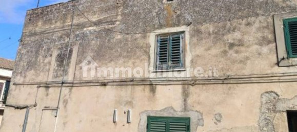 2 Schlafzimmer Wohnung in Caltagirone, Italy, Nr. 299365 5