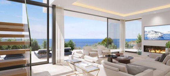 4 bedrooms Villa in Nova Santa Ponsa, Spain No. 69377 2