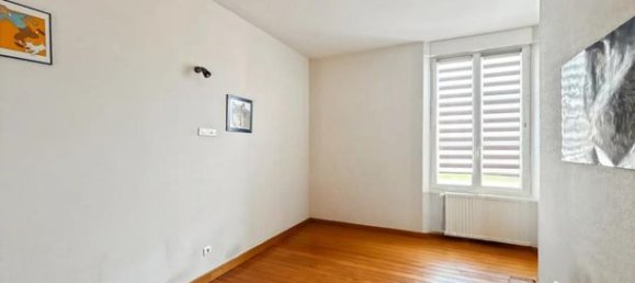 6 bedrooms House in Pierry, France No. 315752 13