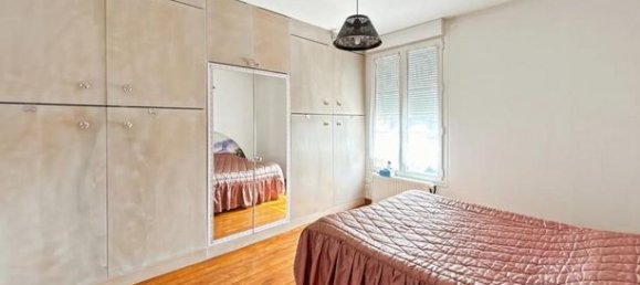 6 bedrooms House in Pierry, France No. 315752 10