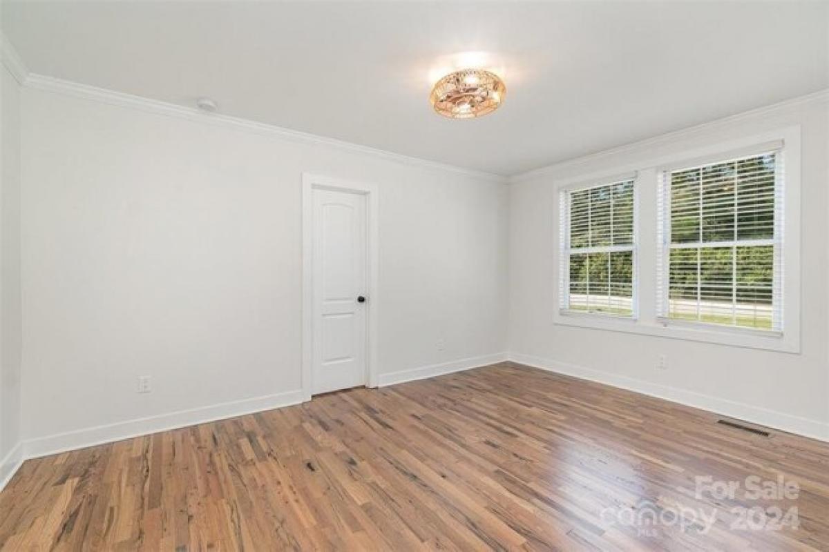 Casa T4 em Concord, USA N.º 200925