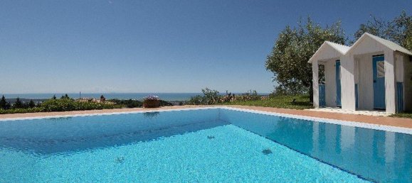 5 rooms Villa in Massarosa, Italy No. 165746 2