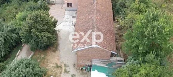 6 bedrooms House in Asti, Italy No. 362951 2