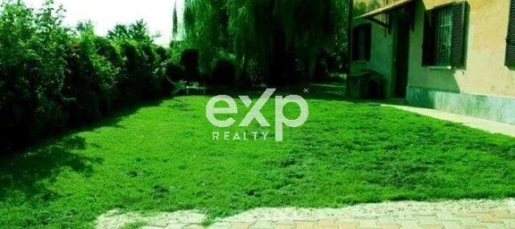 6 bedrooms House in Asti, Italy No. 362951 18