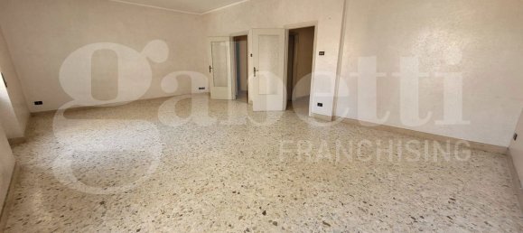 Apartamento de 5 divisões em Syracuse, Italy N.º 243033 6