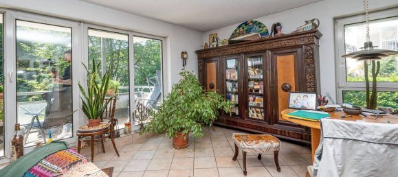 Edifício de 9 divisões em Freiburg im Breisgau, Germany N.º 350725 8