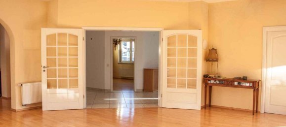 Здание с 2 спальнями в Обербергиш, Германия № 134764 9