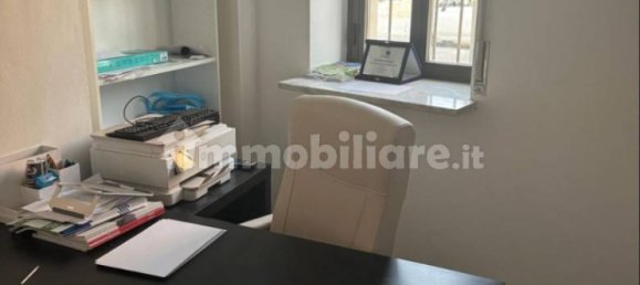 3 rooms Commercial property in Novara, Italy No. 312881 7