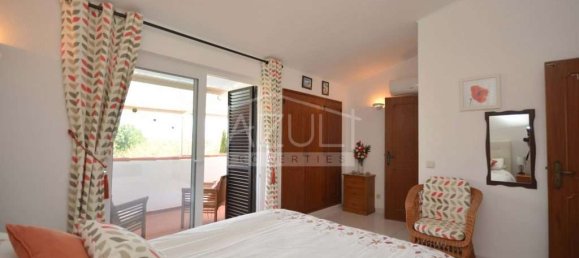 3 Schlafzimmer Villa in Loule, Portugal, Nr. 145552 9