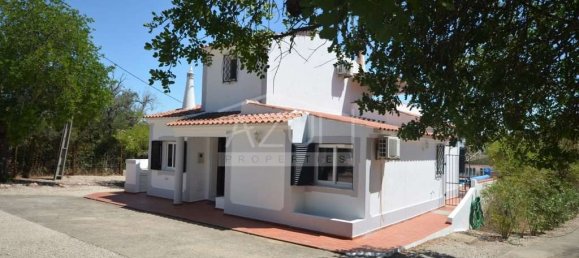 3 Schlafzimmer Villa in Loule, Portugal, Nr. 145552 17