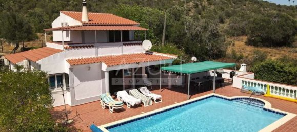 3 Schlafzimmer Villa in Loule, Portugal, Nr. 145552 25