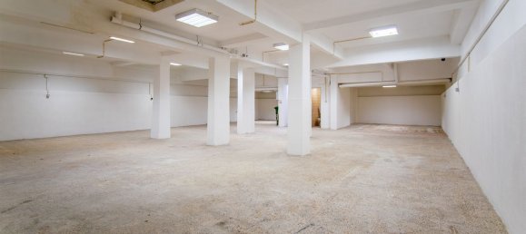 Lagerhaus in Amadora, Portugal 202m², Nr. 78337 8